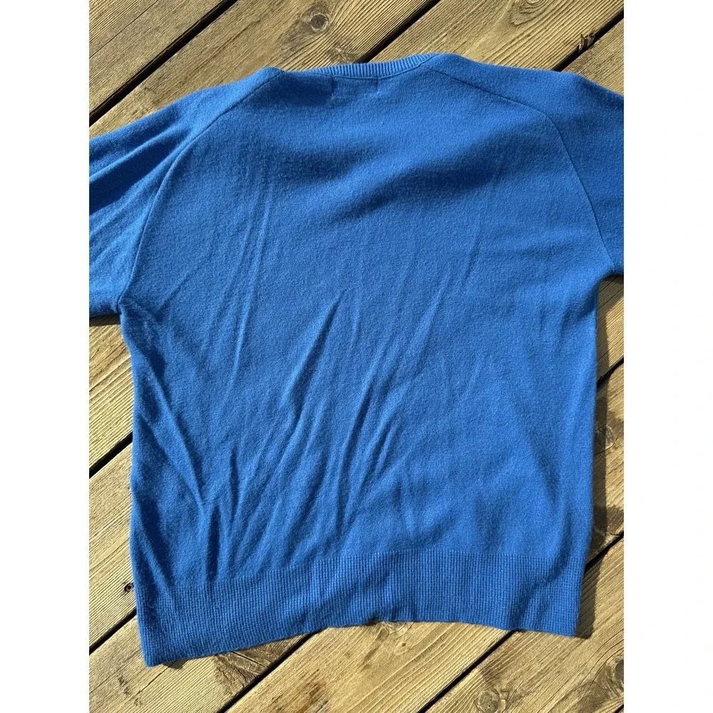Vintage Izod Lacoste V Neck Sweater Blue Crocodile Logo Medium